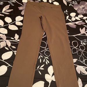 tan jeans/pants